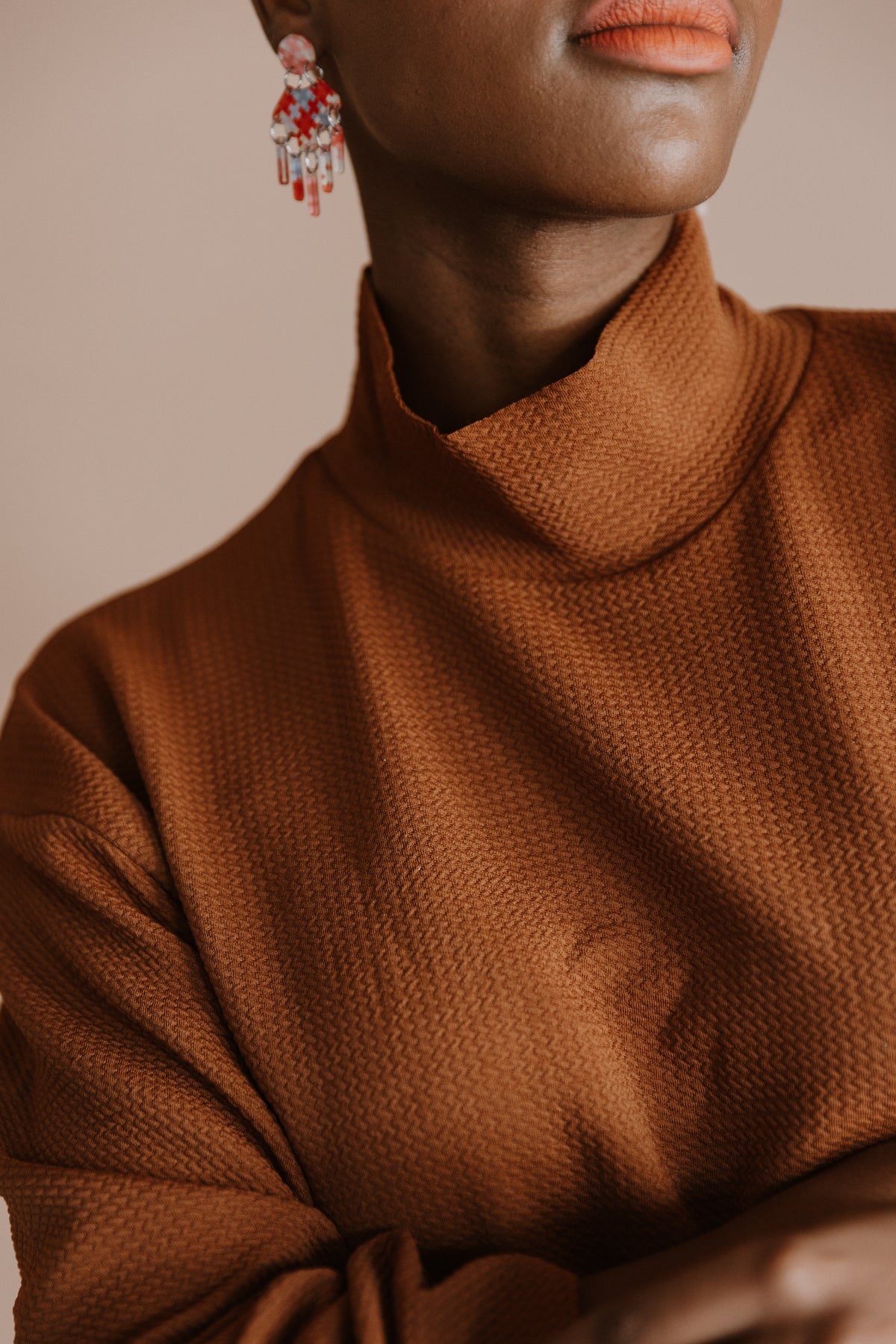 ZINNIAH : Brown