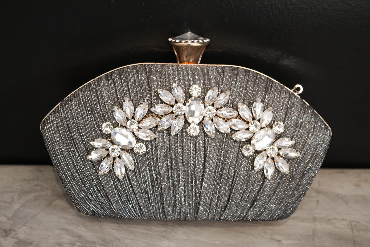 CLUTCH : 003