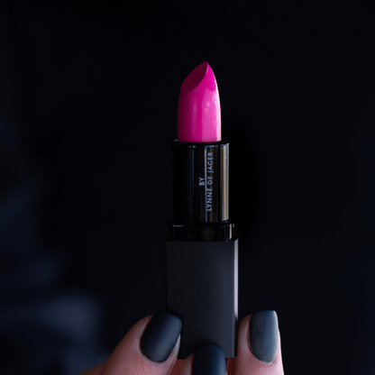Lynne matte lipstick bombshell she is fierce and bright pink-lipstick-lynne